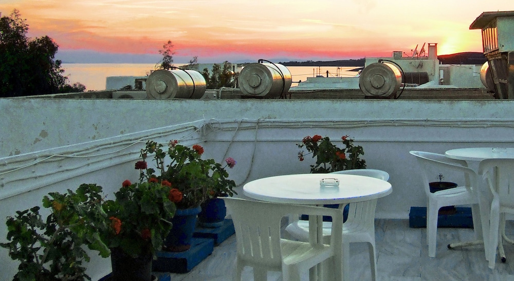Hotel Eleftheria 44/45