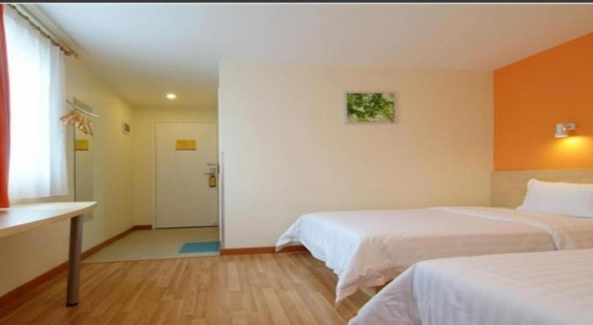 7 Days Inn (Suzhou Amusement Land Xinqu Commercial Street) 20/53