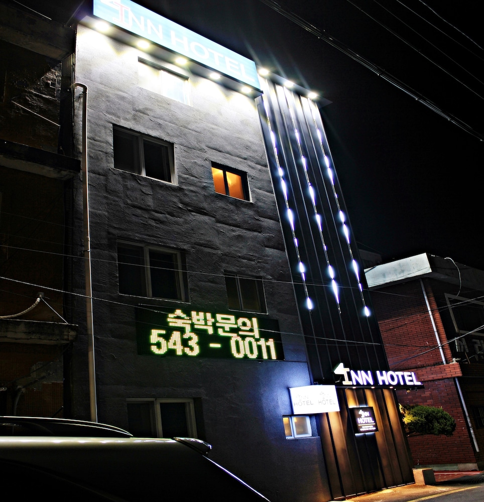 Inn Hotel 2/62