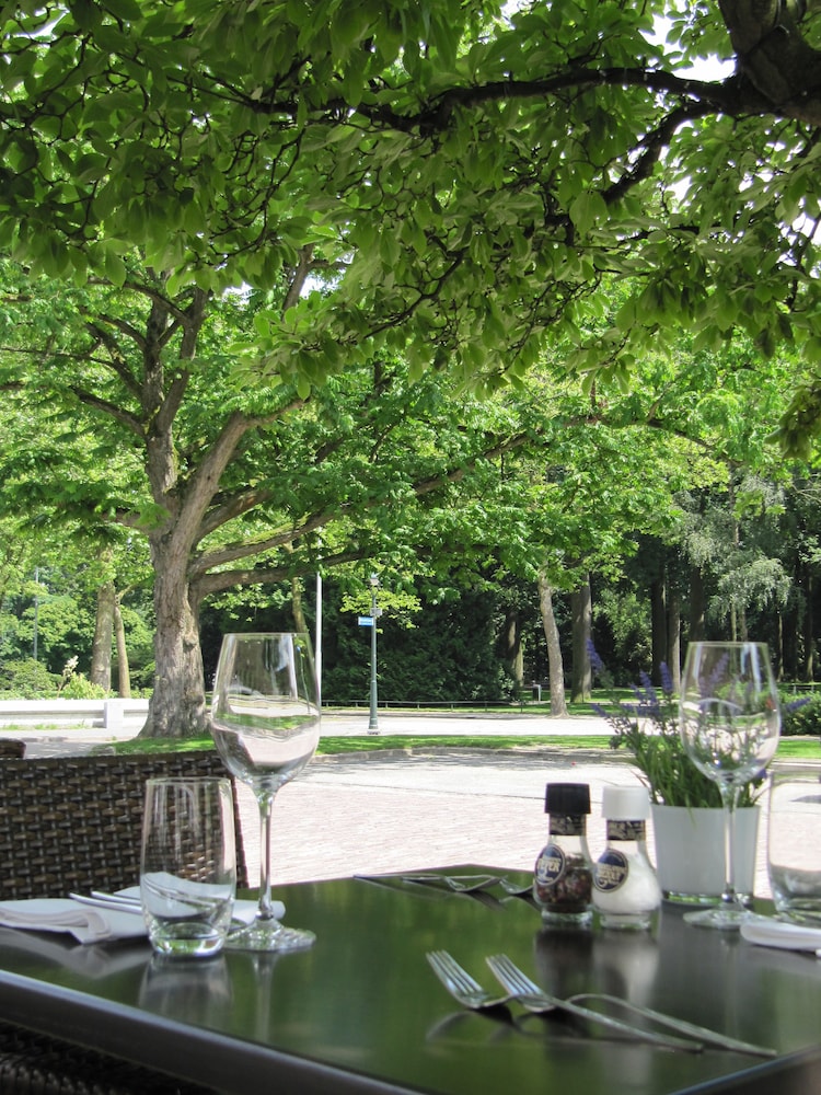Hampshire Hotel Parkzicht 3/59