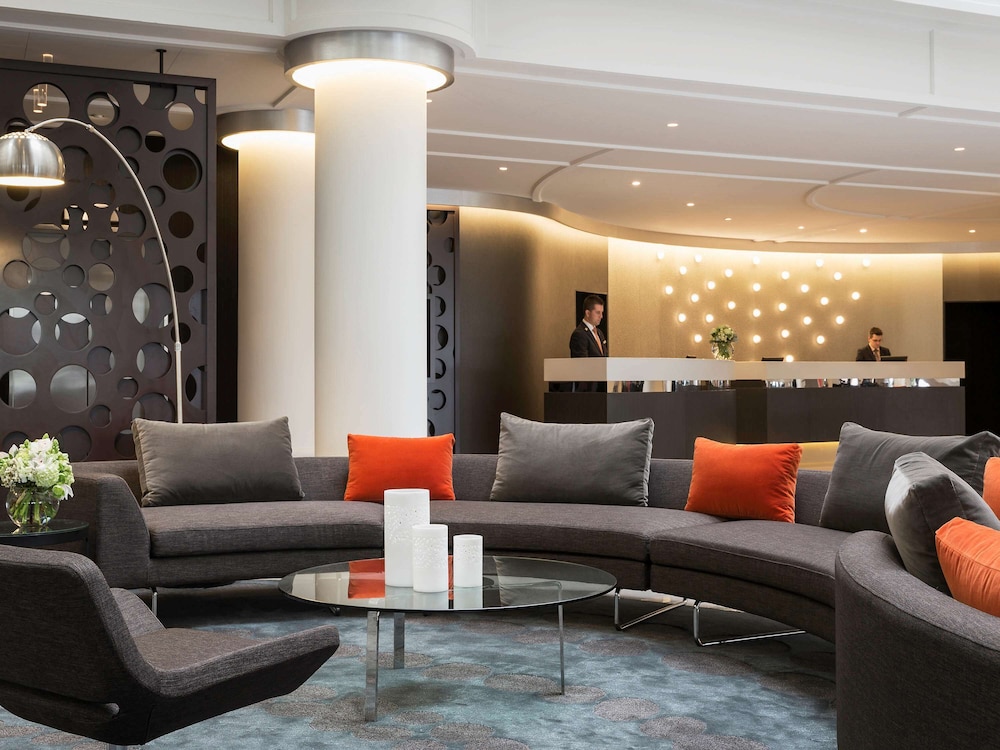 Mercure Melbourne Albert Park 46/72