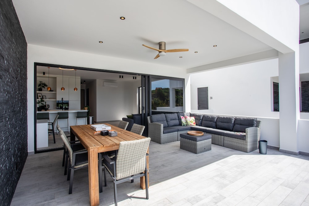 The Reef at Blue Bay Golf & Beach Resort 19/50