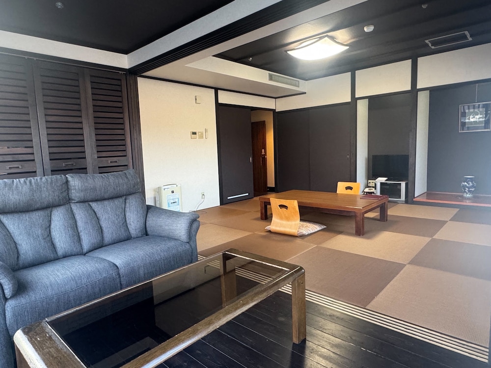 Ishicho 25/50