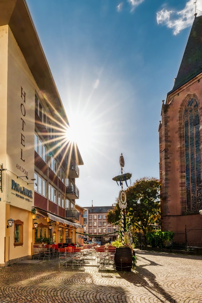Paulaner am Dom 31/37