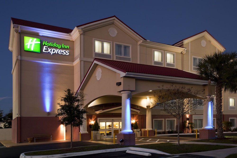 Holiday Inn Express Venice 1/52