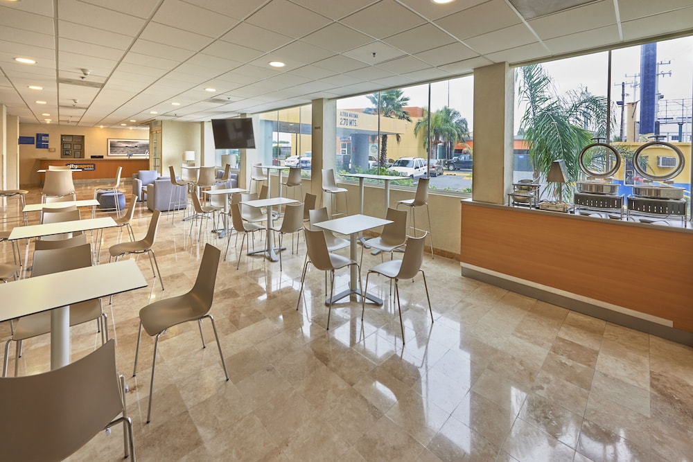 City Express by Marriott Nuevo Laredo 35/58