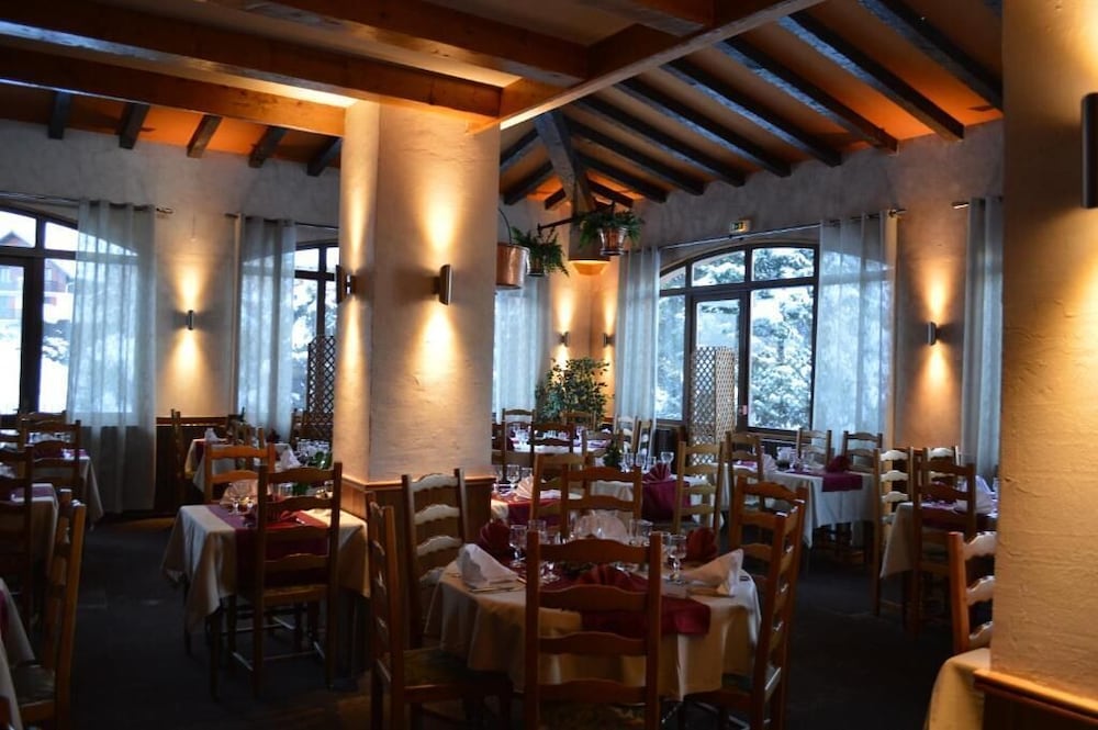 Hôtel Du Centre 40/50