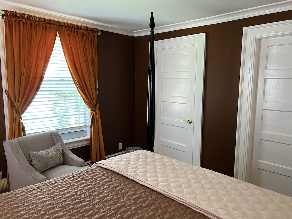 Baldwinsville Bed and Breakfast 25/62