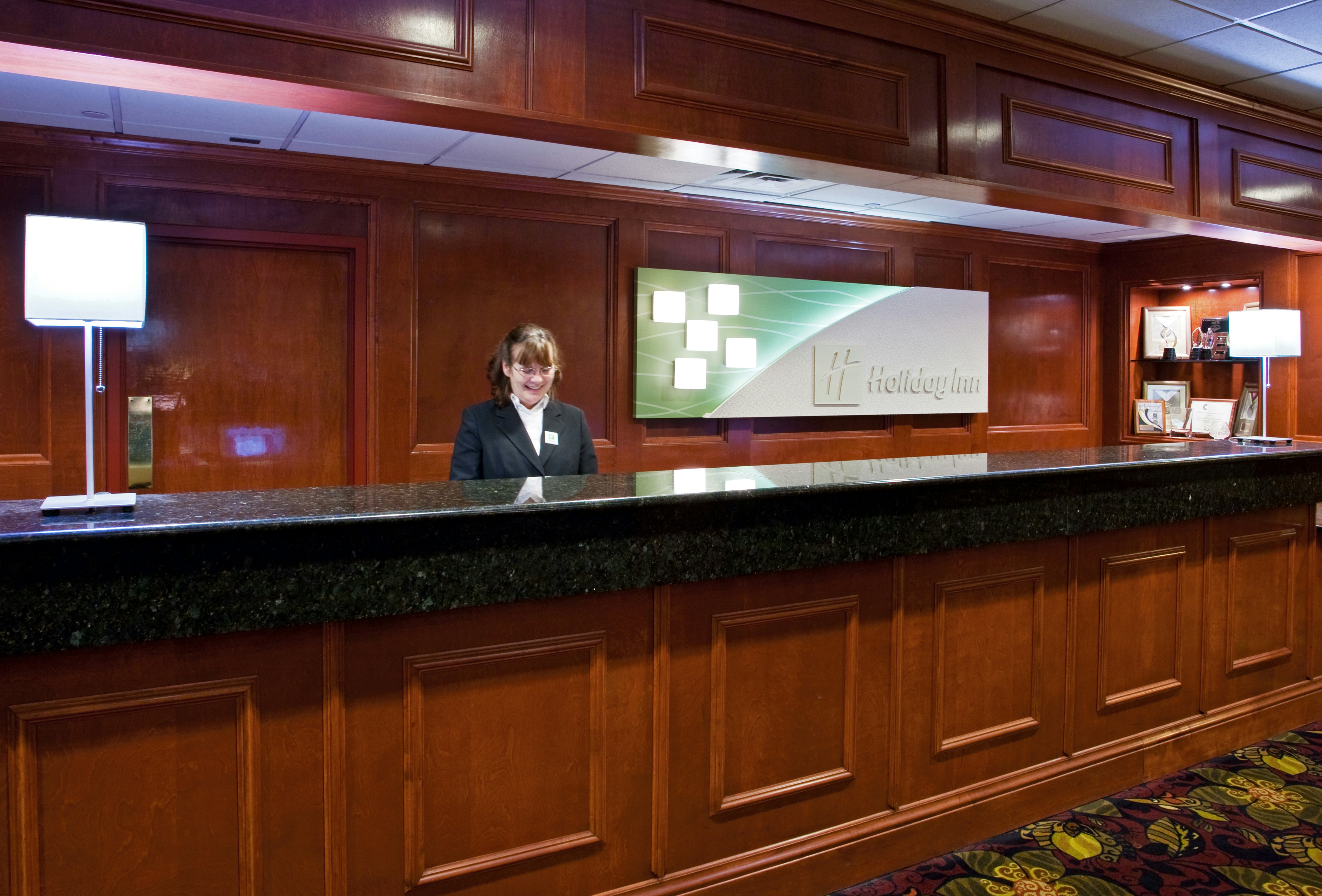 Holiday Inn Hotel and Suites Cincinnati-Eastgate(I-275e) 8/39