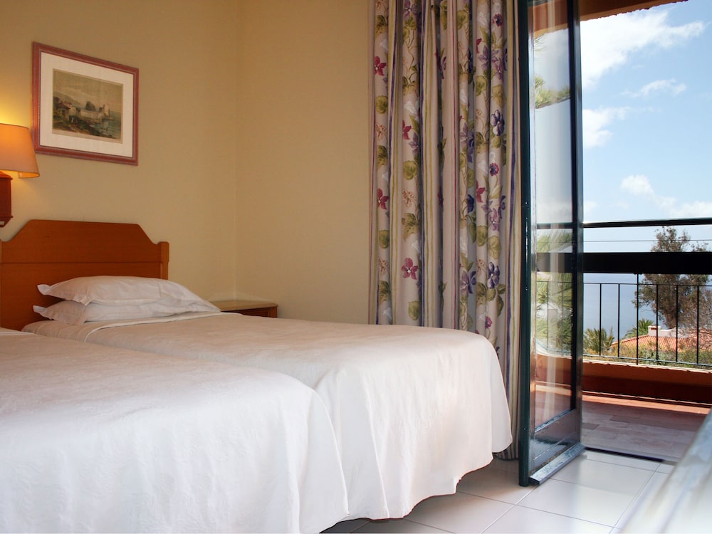 Garajau Madeira Hotel - Ocean & Nature Apartments 13/33