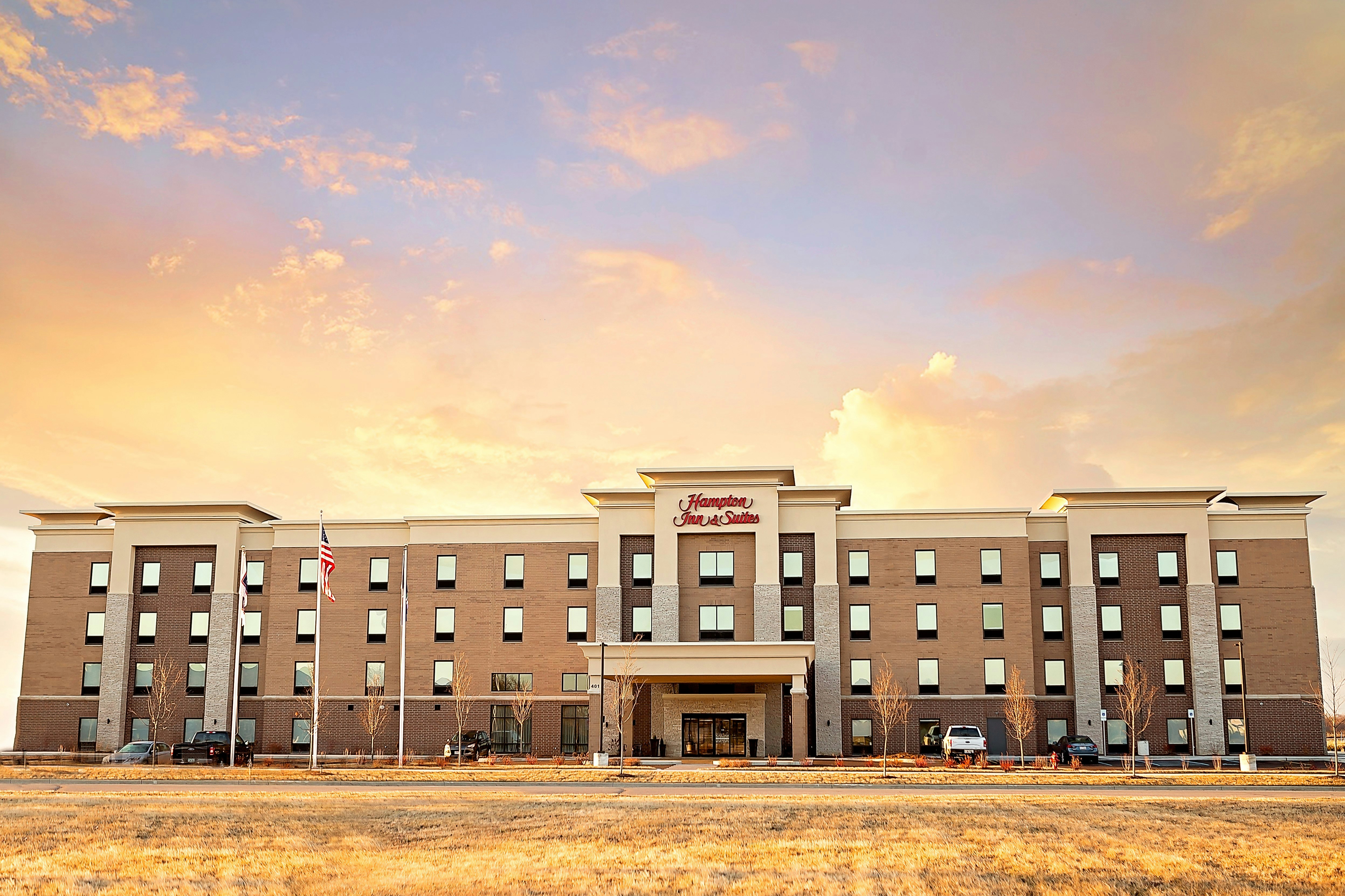 Hampton Inn and Suites Dundee 2/55