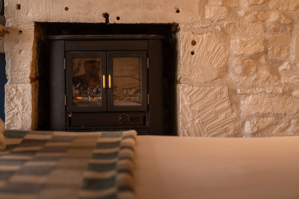 Wild Garlic Restaurant Rooms 20/37