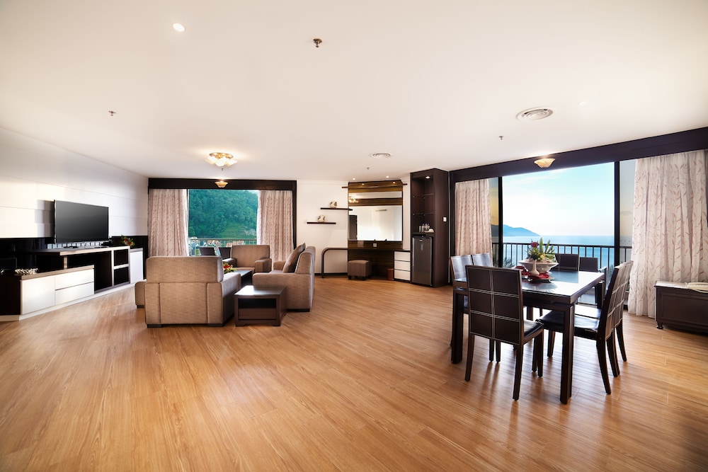 Bayview Beach Resort 59/78