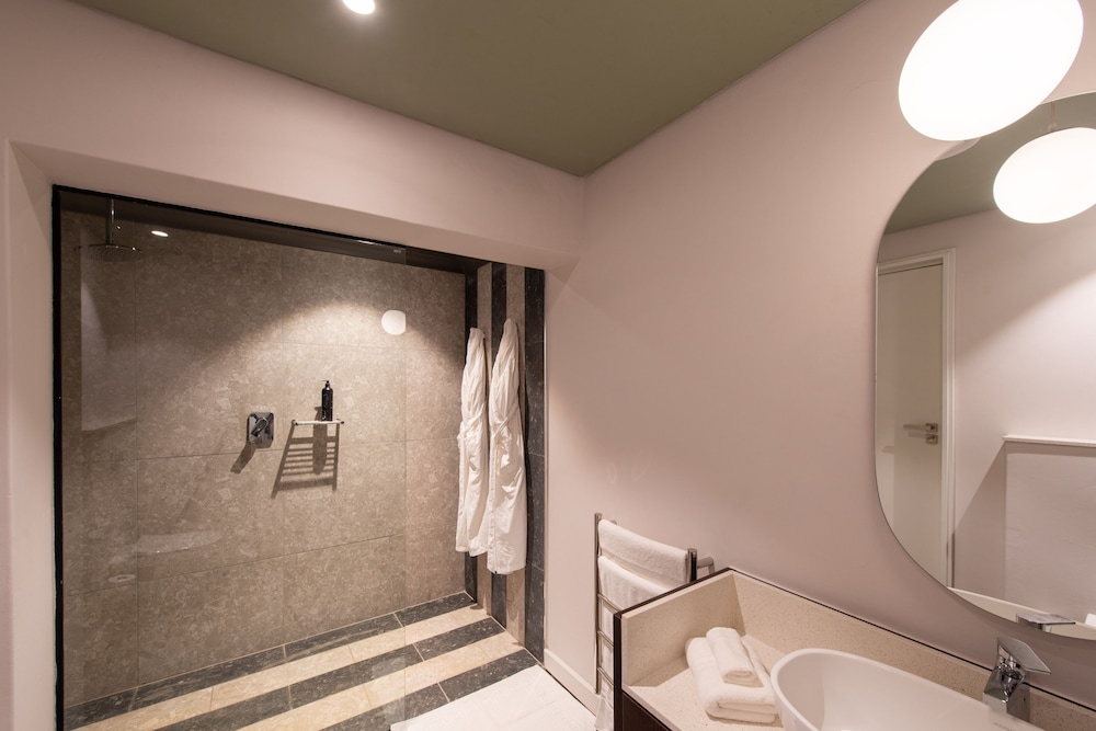 The Feather Hill Boutique Hotel 24/29
