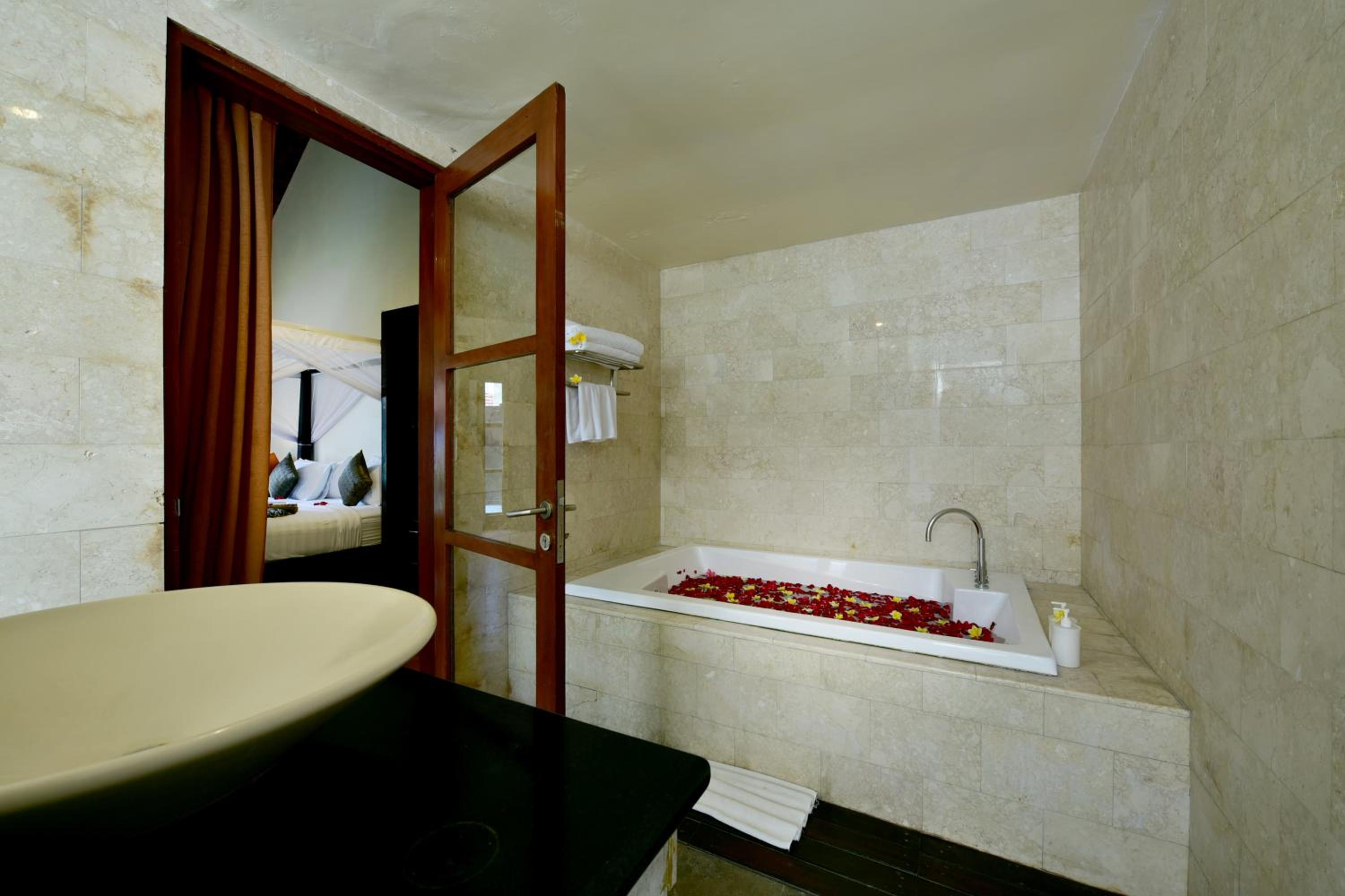 1 Bedroom, Villa, Private Pool, Bathtub, The Khayangan Dreams Umalas 10/10