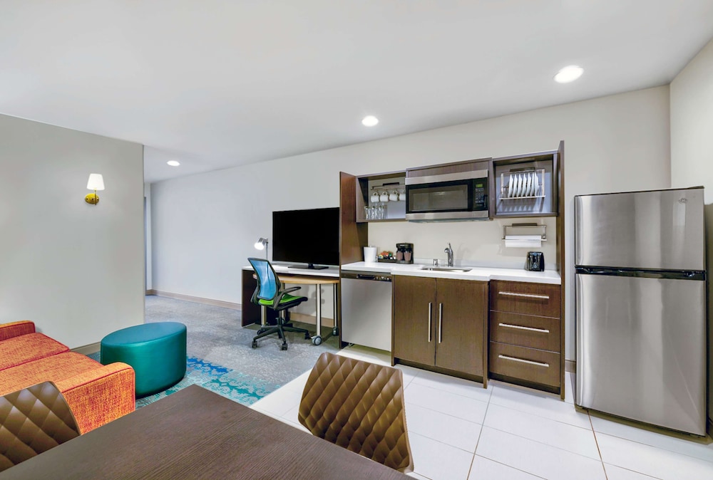 Home2 Suites by Hilton Minneapolis Downtown, MN 44/51