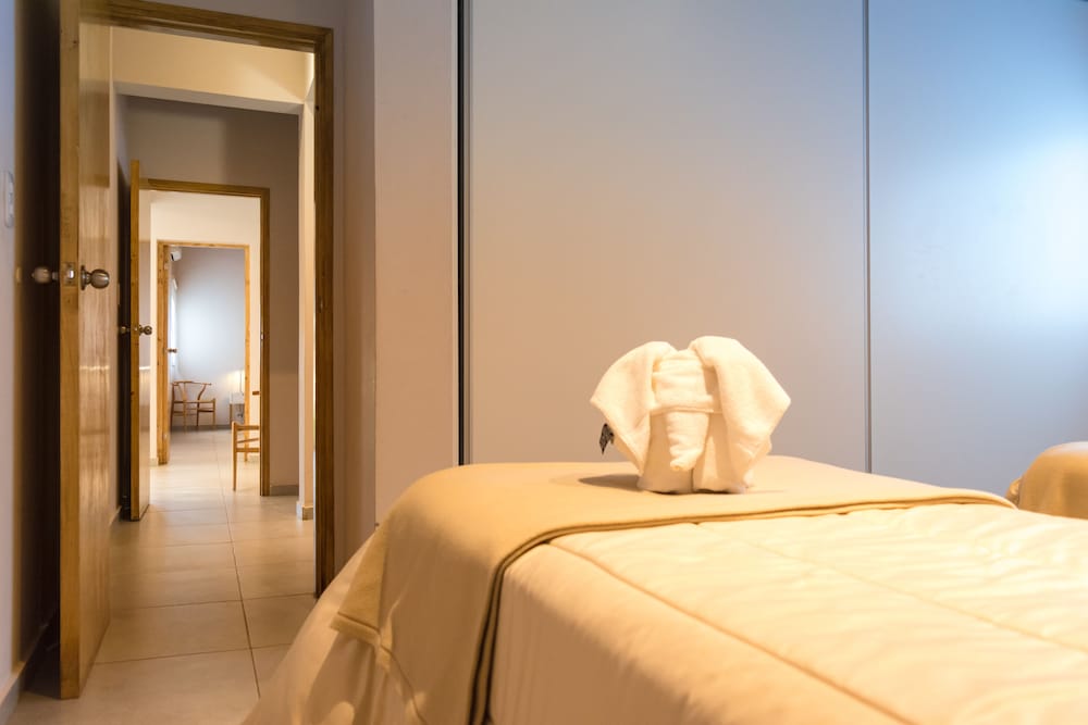 Azalea Luxury Lodge 8/50