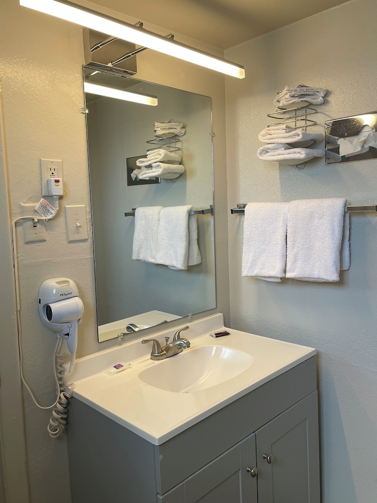 Motel6 Artesia, NM 24/25