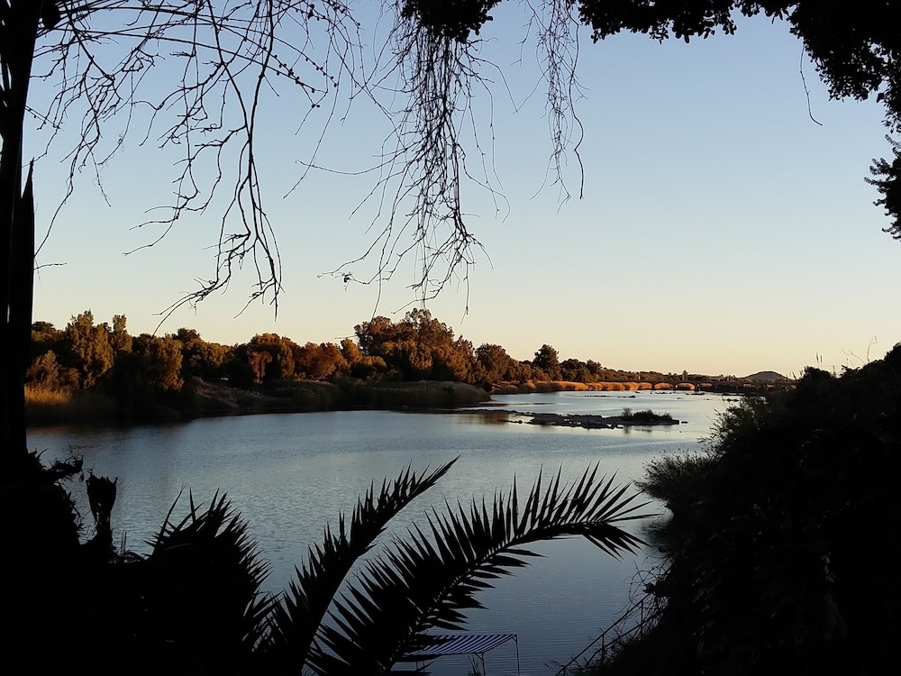 Le Must River Residence 24/39