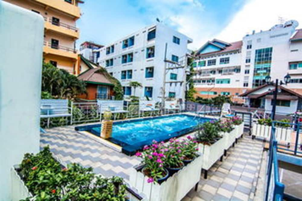 Sutus Court 5 21/57