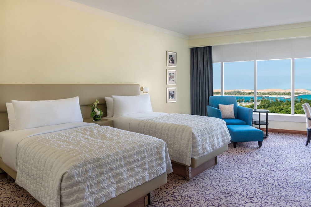 Le Royal King Room