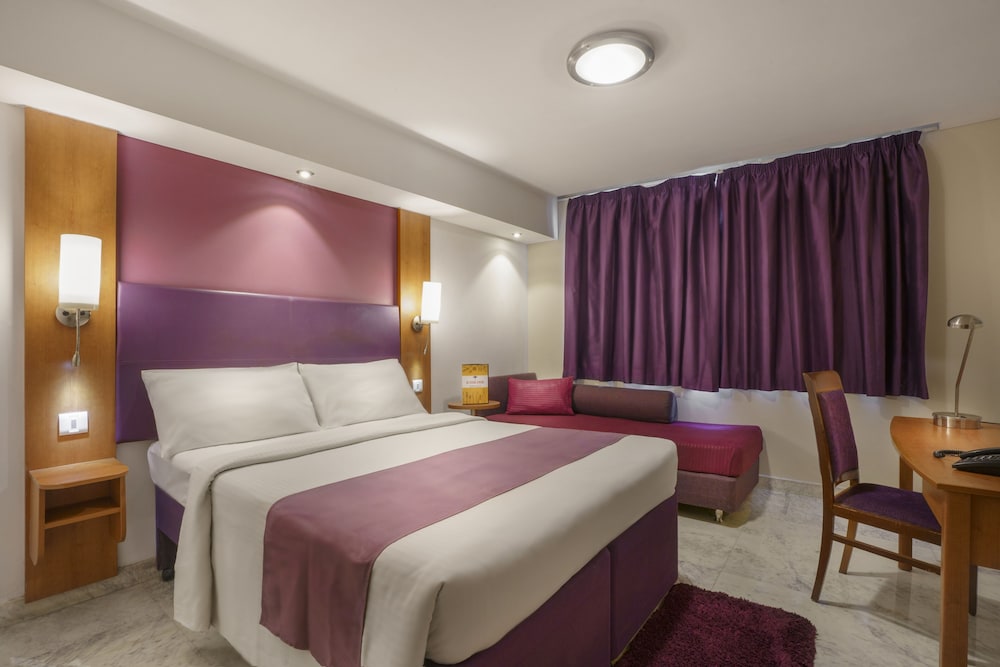 CASPIA HOTEL NEW DELHI SHALIMAR BAGH 16/67
