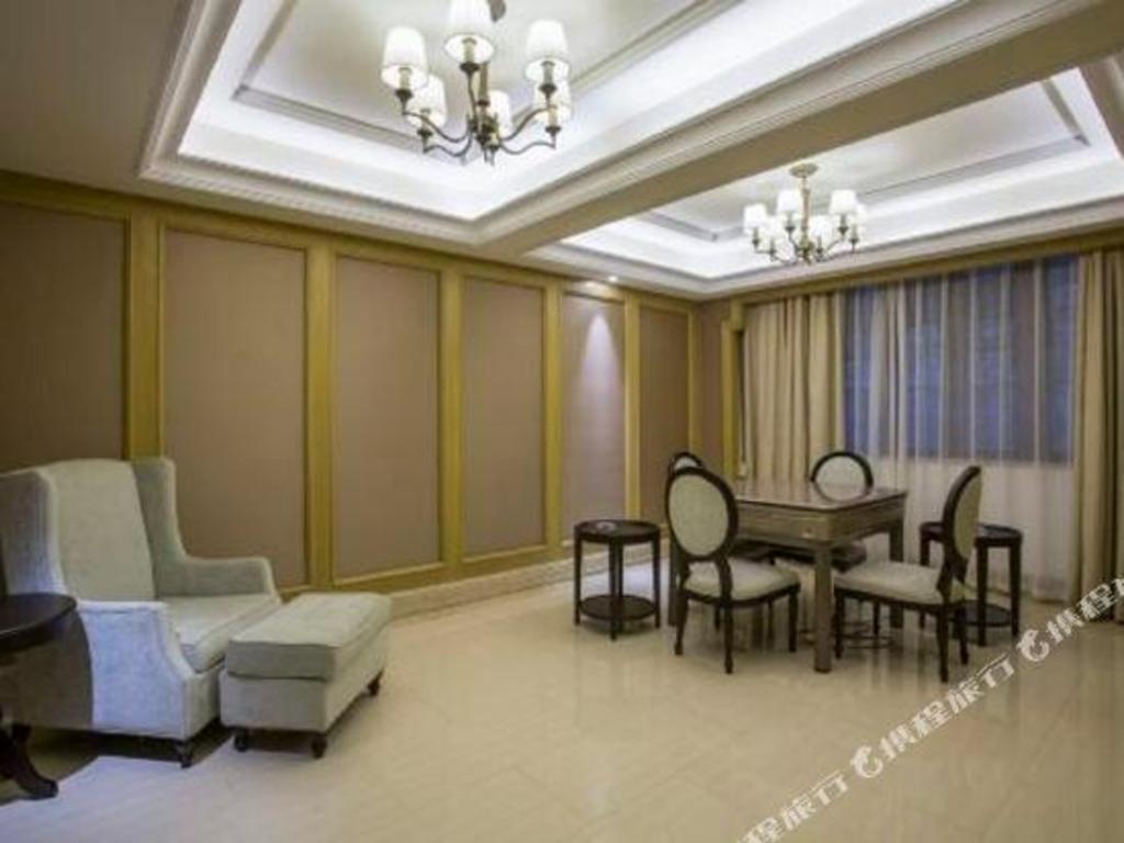 Zhenjiang Xijindu Ancient Street Argyle Boutique Hotel 42/58