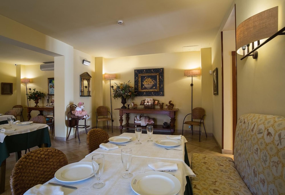 Hotel Sant Jordi 38/50