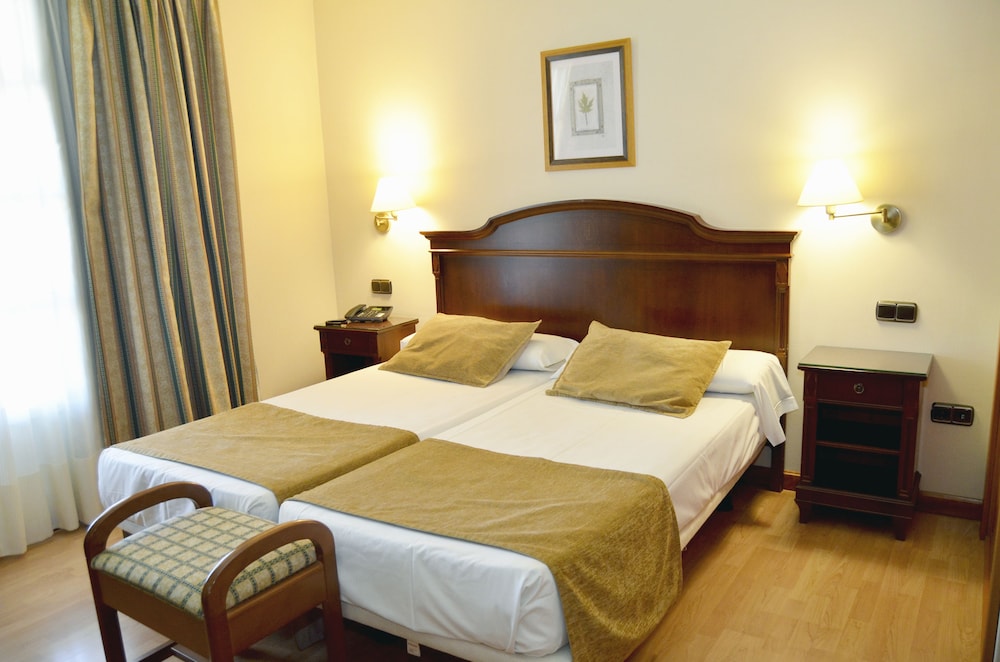 Hotel Lasa Sport 12/43