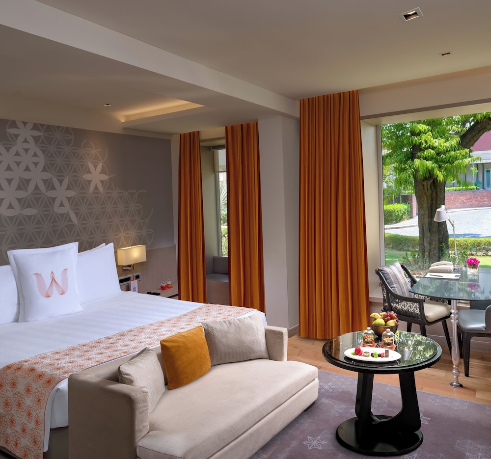 Junior Suite, King Bed