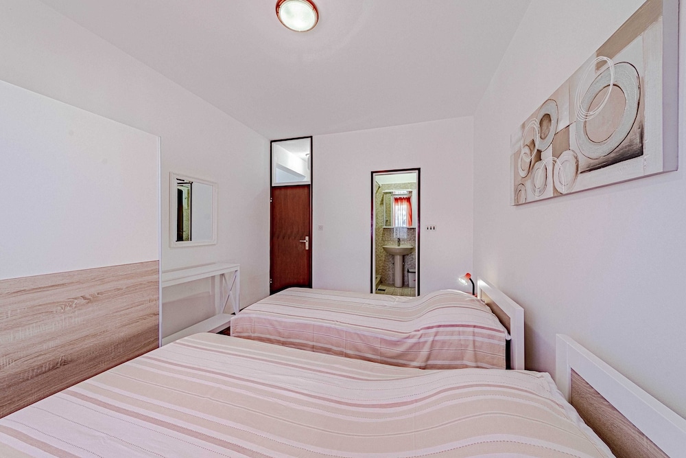 Apartments Kuzma 27/63