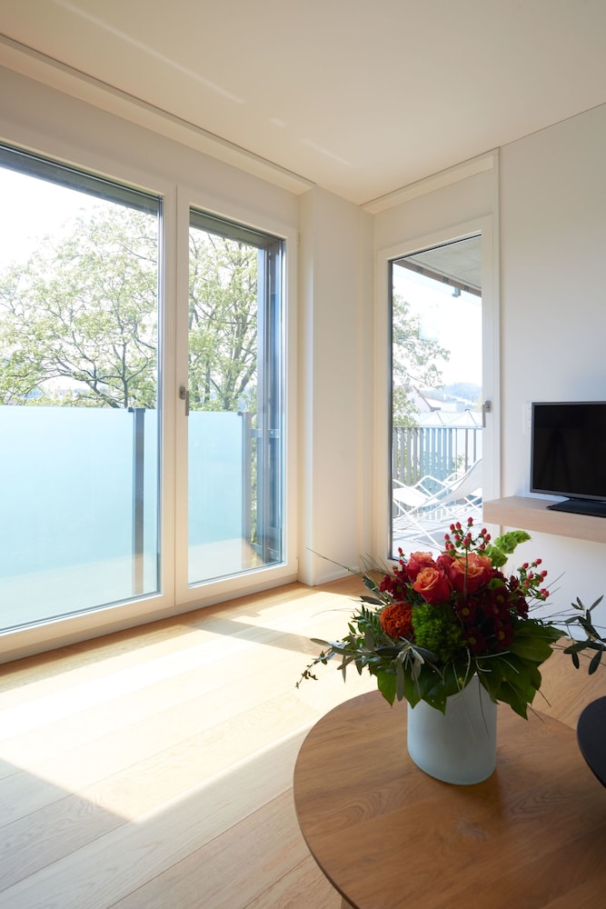 NEWSTAR SWISS QUALITY HOTEL 17/31