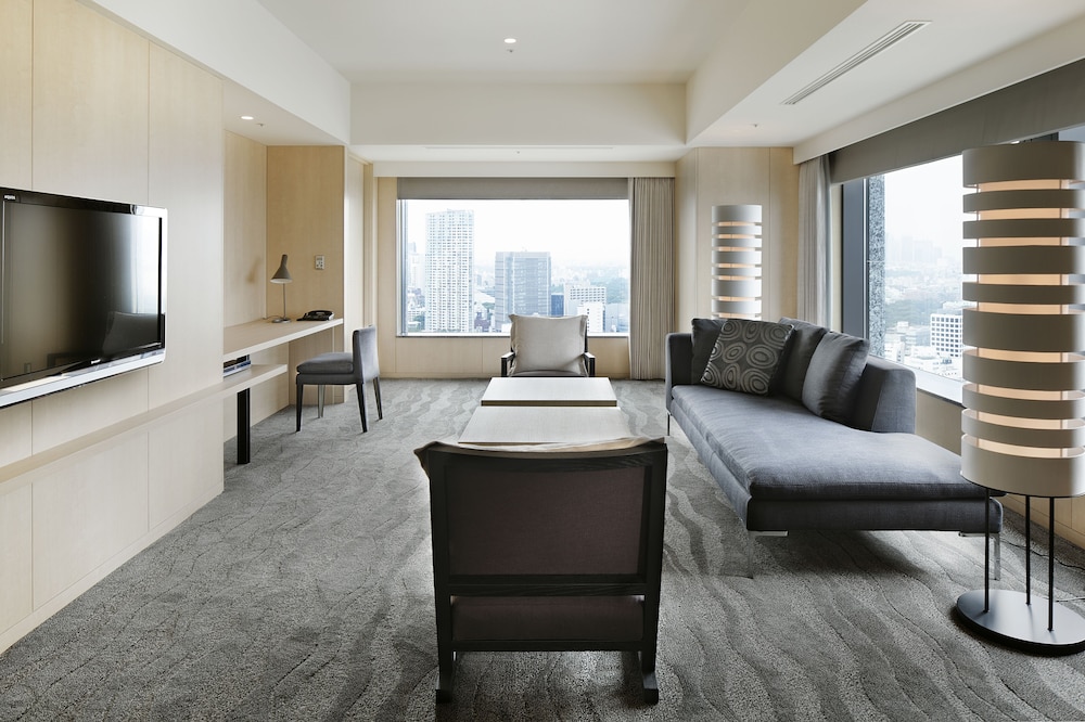 The Capitol Hotel Tokyu 43/74