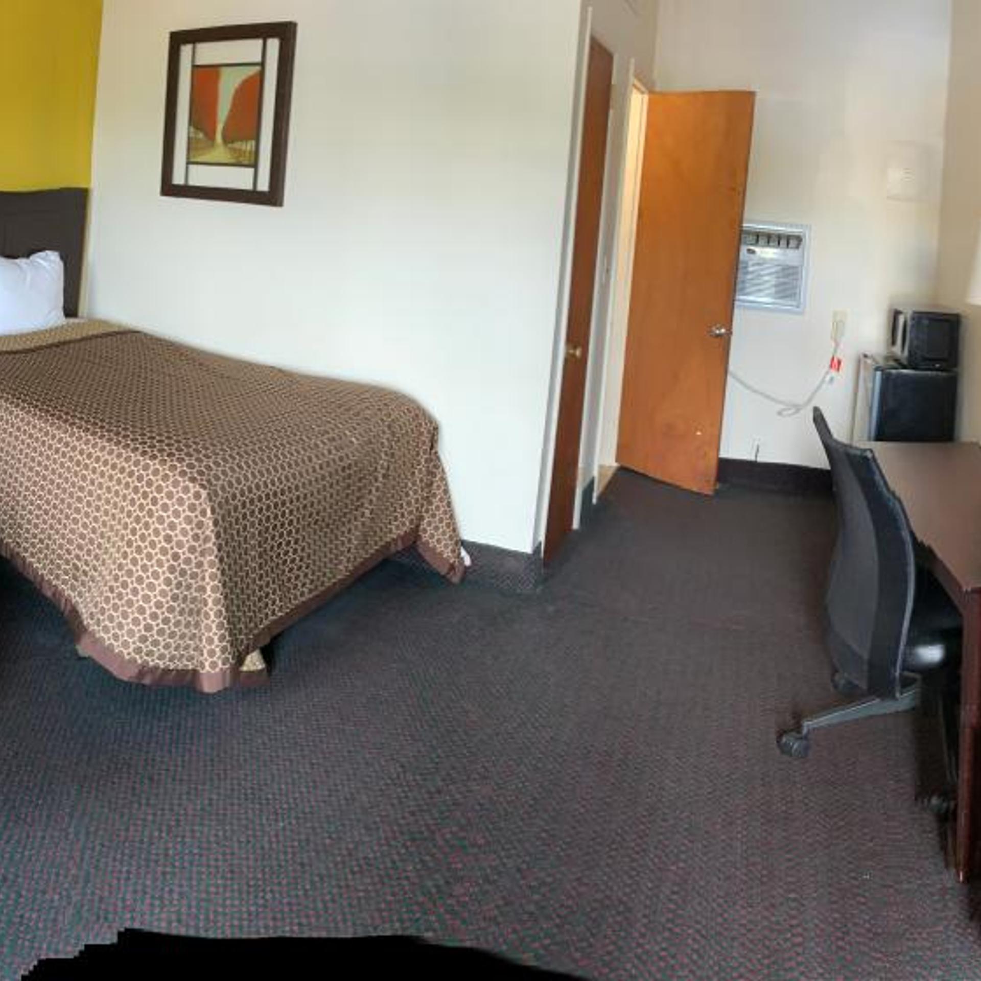 Express Inn 13/17