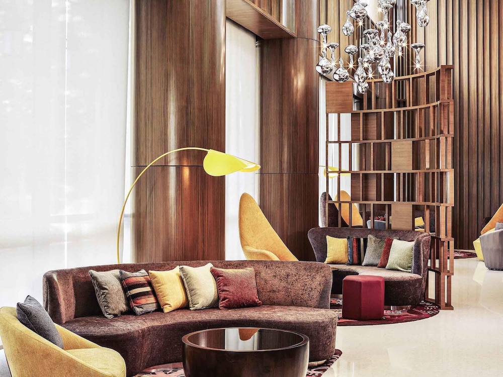 Mercure Kuala Lumpur Shaw Parade 41/69