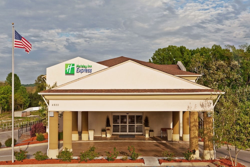 Holiday Inn Express Hotel Suites Chattanooga Hixson 2/75