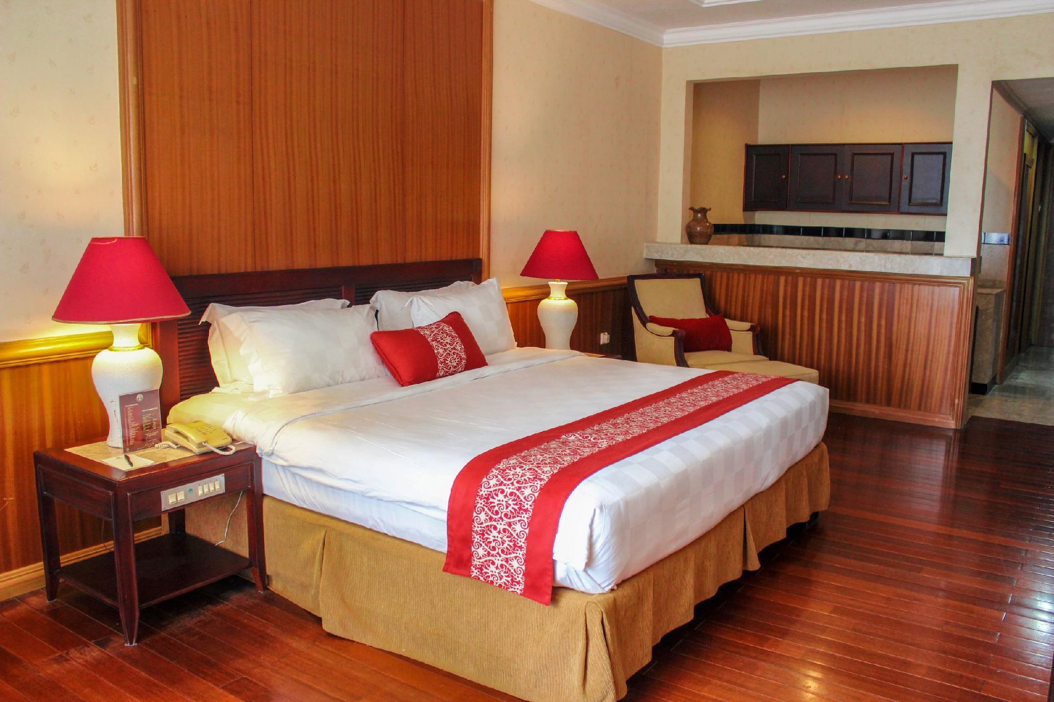 Junior Suite, King Bed