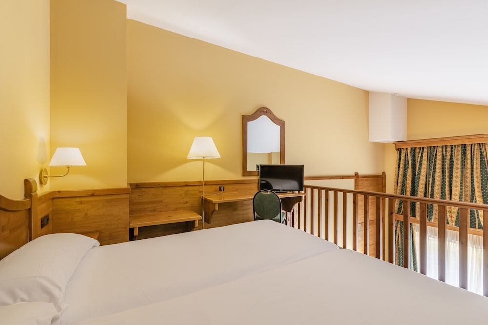 Sport Hotel Village 9/50