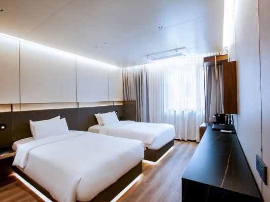 STANDARD, TWIN BEDS