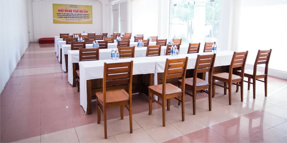 Hoang Yen 2 Hotel 43/53
