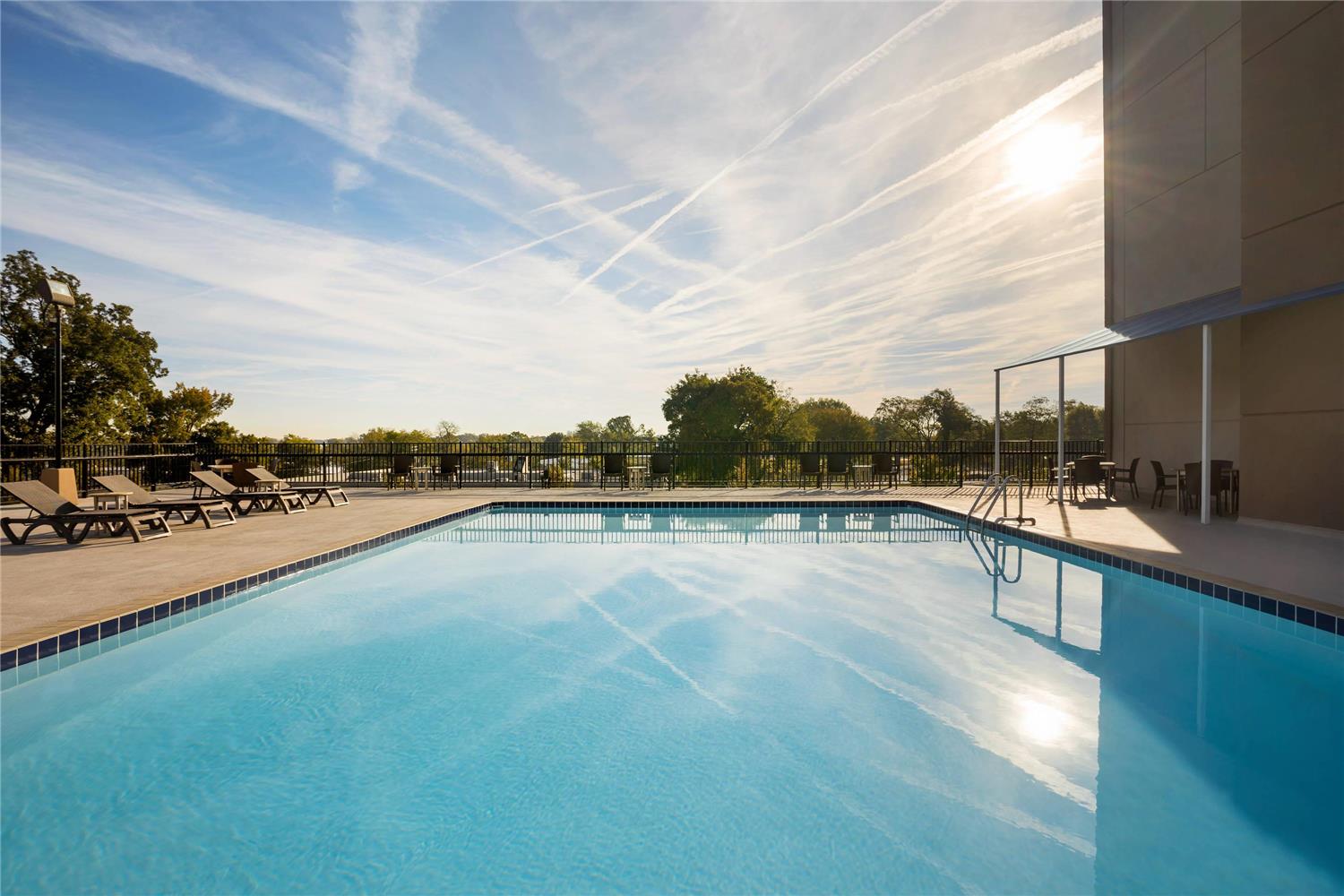 Comfort Inn and Suites Presidential 15/33