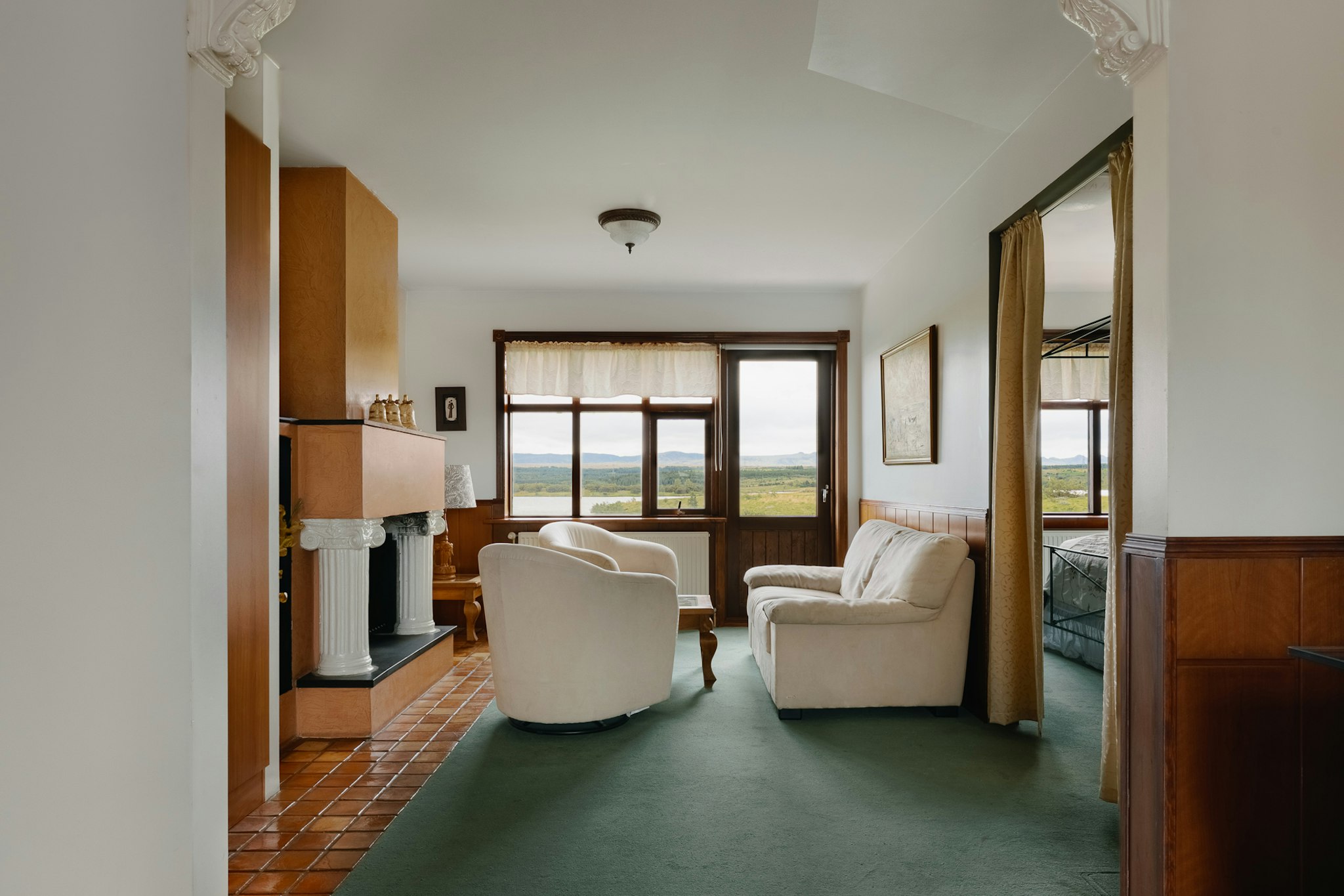 HOTEL KRIUNES 43/83