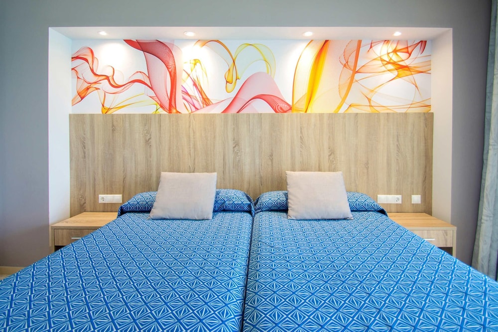 Servigroup Koral Beach 42/63