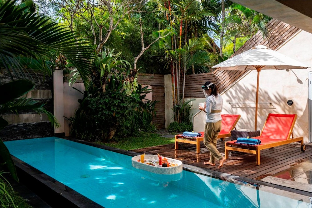 Bali Island Villa & Spa 81/88