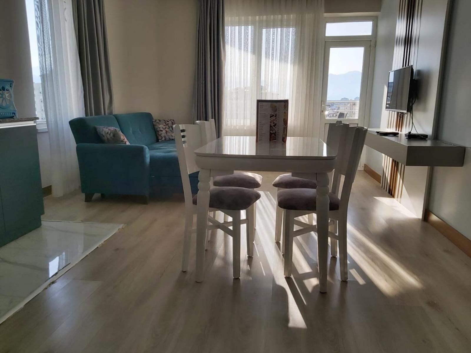 Theluna Suite Hotel 26/50