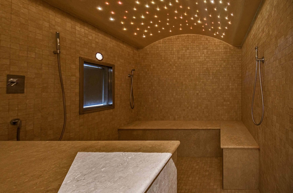 BORGO SCOPETO RELAIS 40/76
