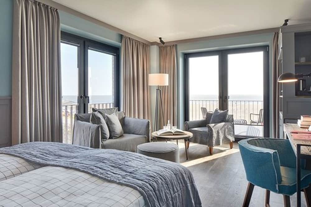 Lighthouse Hotel and SPA 7/50