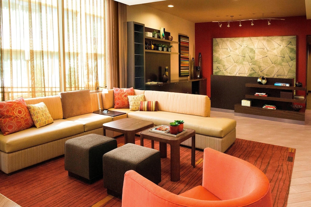 Courtyard Los Angeles Woodland Hills 27/50