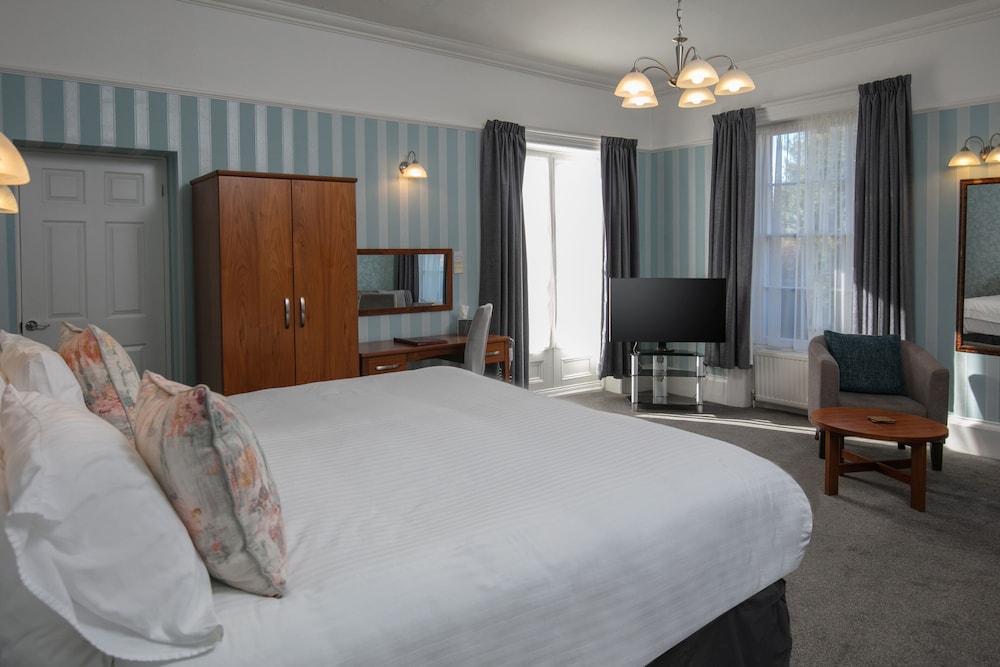 Comfort, Twin Beds