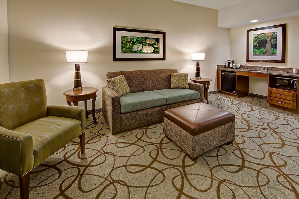 Hilton Garden Inn Charleston / Mt Pleasant 35/58